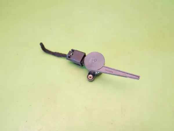 Interrupteur feu stop OEM 56029473AC pour Fiat Freemont image 10