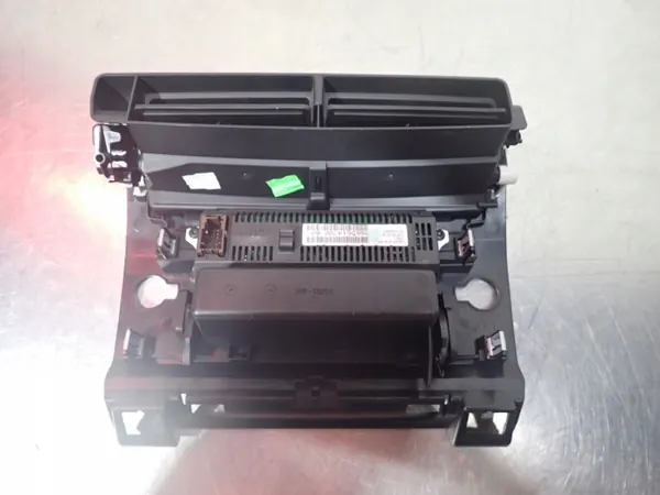 Consola central Citroen C4 OEM 96651478000 image 3