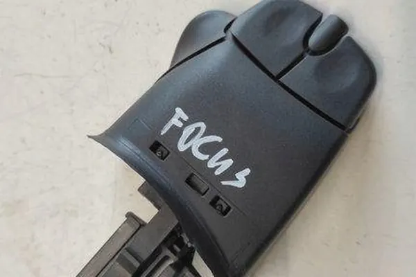 Schakelpaneel FORD FOCUS SEDAN 1.8L diesel image 2