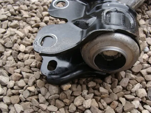 Braccio di Controllo Anteriore Sinistro Volvo V60 I S60 II image 6