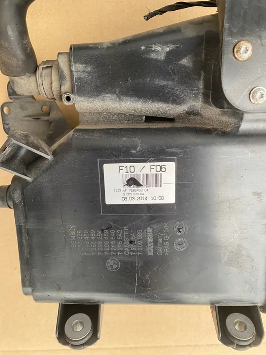 BMW F06 F10 F11 Boîtier de Filtre à Carbone OEM 7286469 image 3