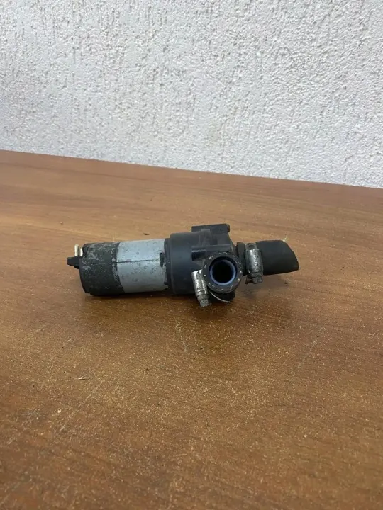 Vattenpump OEM E793 för Mercedes-Benz Vito 638 image 5