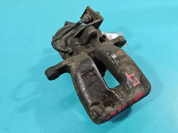 Remklauw links achter OEM IMPRK1370809 VW Passat CC image 3