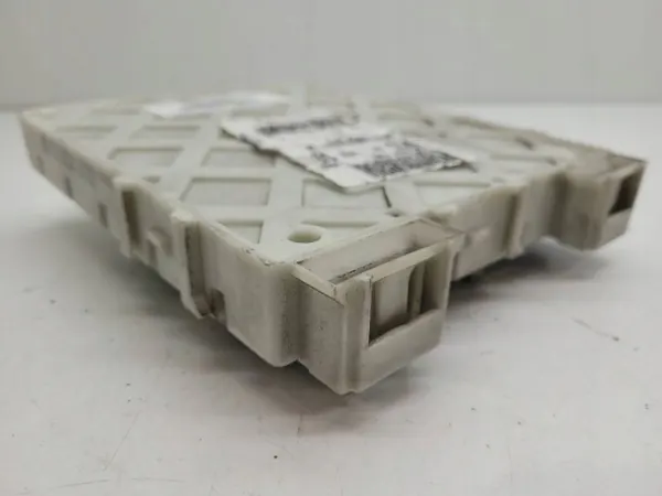 Sulakekotelo OEM GV6T14A073DE Ford Connect 2016 image 3