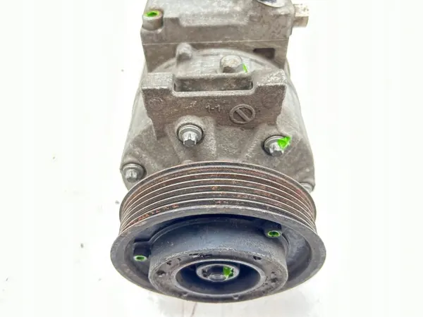 Airco-compressorbeugel OEM 1K0820803N voor VW Passat B6 image 6