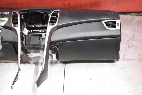 Consola salpicadero OEM mamAUTO-1043204- para Hyundai i30 image 3