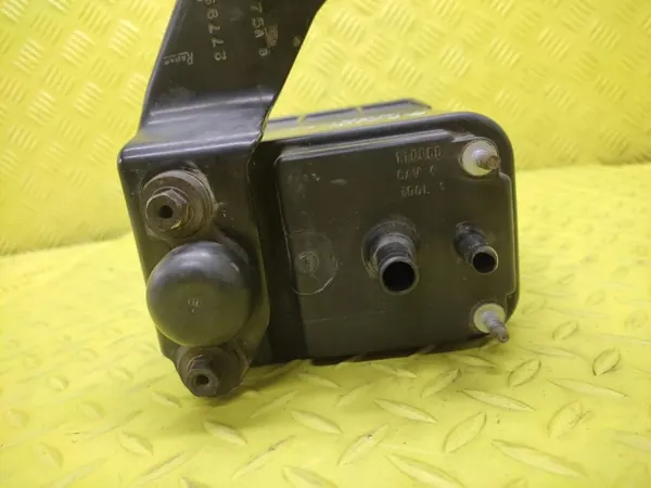 Filtro de carbón Jeep Grand Cherokee 4.7 V8 OEM 4854208AE image 6
