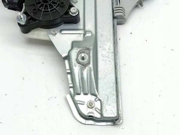 Hyundai Kona I 2020 Regulador de janela esquerda image 6