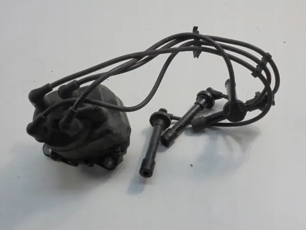 Bobina de encendido Honda OE D4T00-01 usada image 5