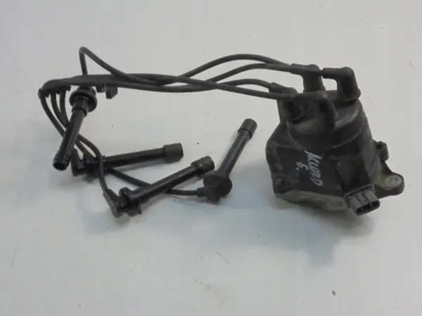 Bobina de encendido Honda OE D4T00-01 usada image 6