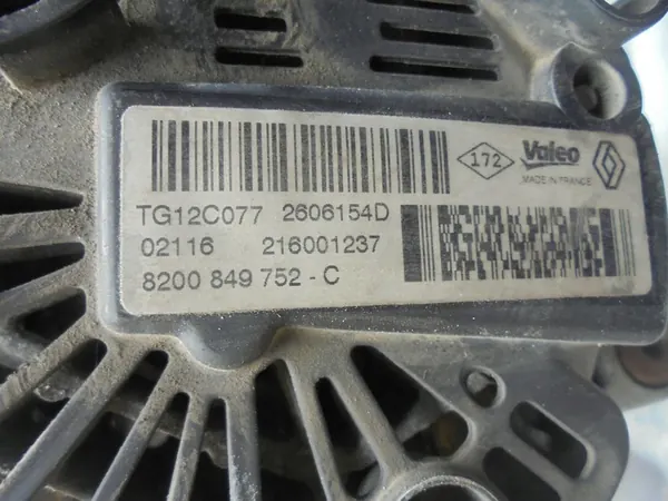Vaihtovirtageneraattori Renault Megane III 1.2 TCE OEM 8200849752 image 3