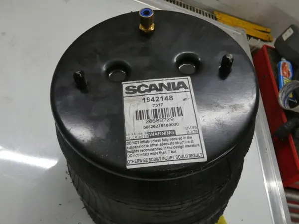 Scania Luftfeder OEM 15145704 - Gebrauchter Zustand image 3