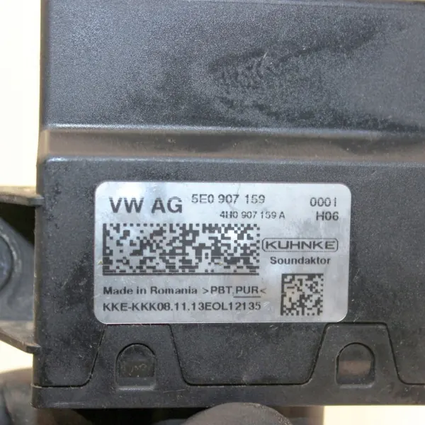 Contrôleur pompe injection Skoda Octavia Mk3 OEM 5E0907159 image 5