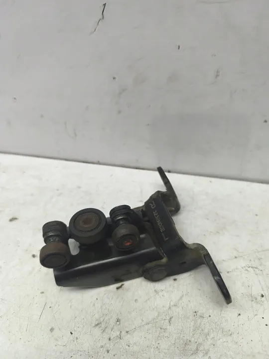 Mittrull för skjutdörr Ford Transit MK7 06-13 image 2