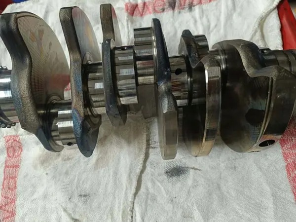 Virabrequim OEM 059101AC para Audi A6 C6 2.7 TDI image 5