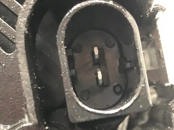 ALTERNATOR VW TRANSPORTER T5 2.0 102KM image 4