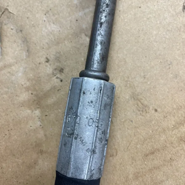 Mercedes W166 GL/ML Federbein Ölleitung OEM 1663201672 image 10
