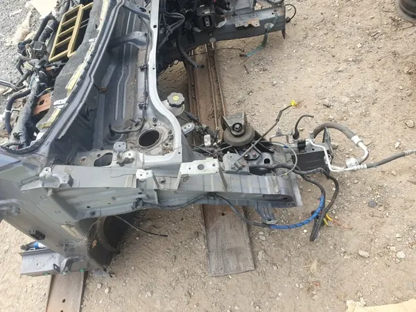 Hyundai Tucson III Frontkotflügel OEM T555 image 3