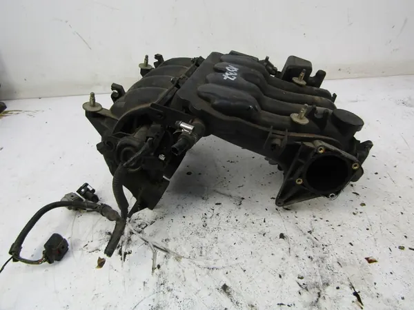 VOLKSWAGEN BORA 1J5 Coletor de admissão image 2