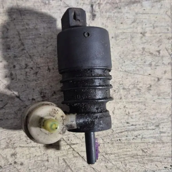 Frontscheibenwaschpumpe Ford Galaxy 2005 OEM PA6GBGF30 image 2