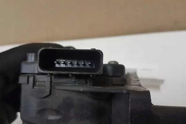 Gaspedaal OPEL ZAFIRA B 1.6L 2006 9202343 image 2