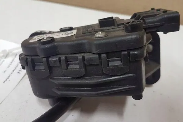 Gaspedaal OPEL ZAFIRA B 1.6L 2006 9202343 image 6