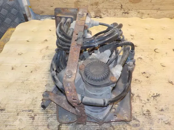 Soupape de relais OEM 1754942,9730110500 pour Scania image 3