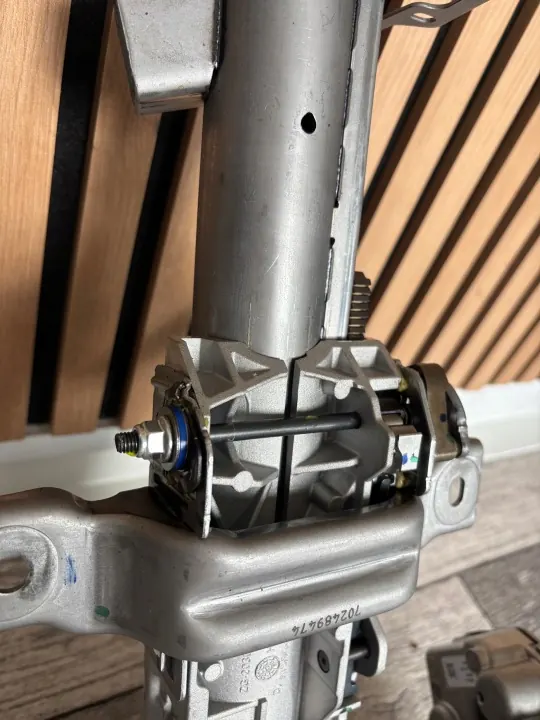 Dirección asistida eléctrica Ford Kuga MK3 OEM LX6C 3D077 NT image 7