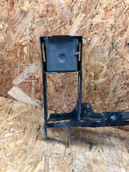 Linker Scheinwerferhalter und Hupe BMW F20 F30 F31 image 2