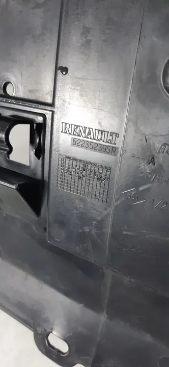 RENAULT CAPTUR 1 I Stötfångarskydd 622352395R image 5