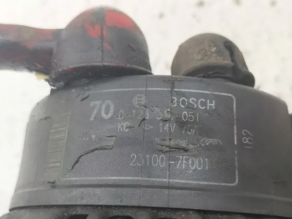 Vaihtovirtageneraattori Nissan Terrano II 2.7 TD image 4