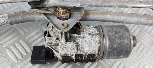 Tuulilasinpyyhkijän moottorin mekanismi VW POLO IV 2002-2010 image 7