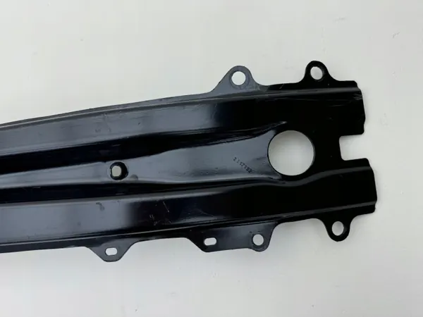 Viga parachoques delantera OEM 52131K0020 Toyota Yaris image 4