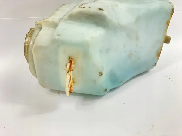 Lämmin tuulilasinpesuneste säiliö Mercedes W124 image 7