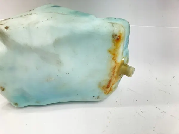 Lämmin tuulilasinpesuneste säiliö Mercedes W124 image 8