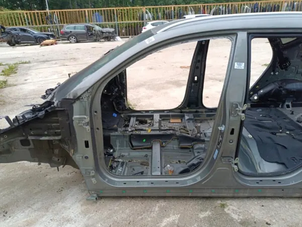Pilar quarto esquerdo Hyundai Tucson III OEM 12071/Wrakowisko image 2