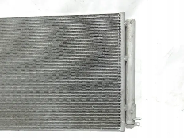 Condensador A/C BMW OE PEC8970 para X5 E53 image 3