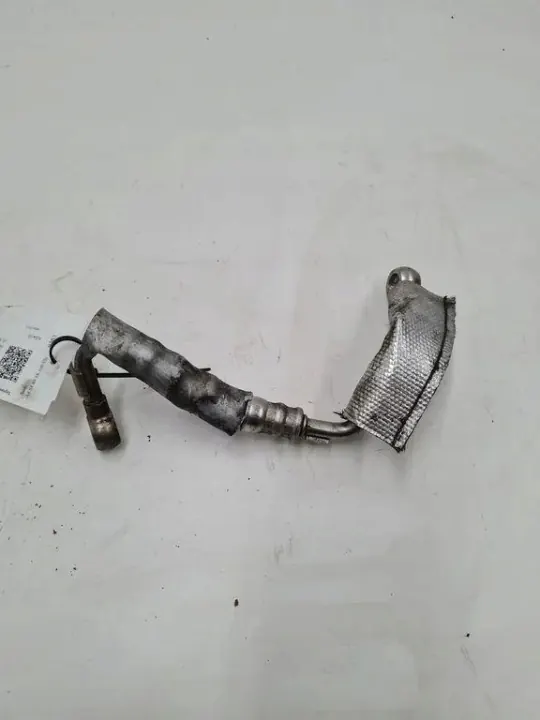 Turbosmörjningsslang OEM 06H121497A för Audi A4 image 2