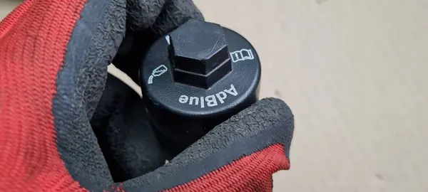 Bränsletanklock Audi A6 C7 A7 Q7 4L0131980D image 3