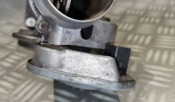 Drosselklappe und EGR-Ventil für BMW E53 E60 E83 E90 3.0 D image 5