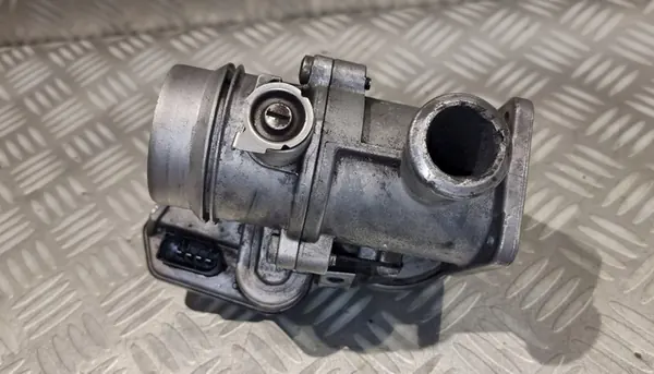 Drosselklappe und EGR-Ventil für BMW E53 E60 E83 E90 3.0 D image 6