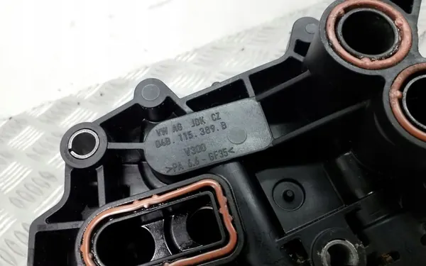 Olje filter bas Skoda Fabia III 04B115389B image 4