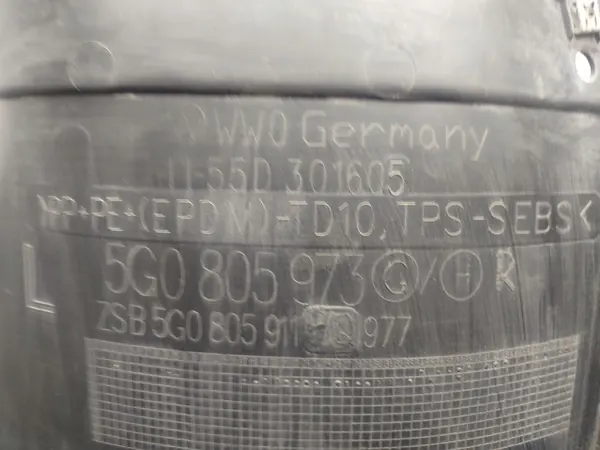 Front Left Wheel Arch VW Golf VII 2014 OEM 5G0805911P image 4