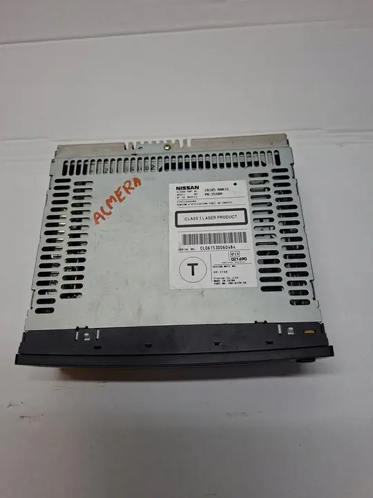 LECTEUR CD NISSAN ALMERA TINO image 3