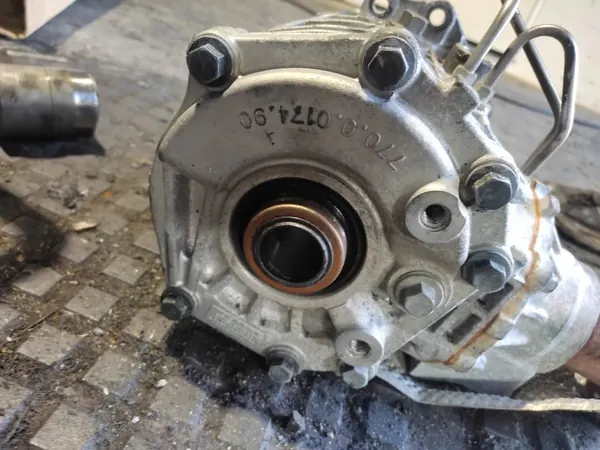 Front Reducer LAND ROVER RANGE ROVER EVOQUE L538 EJ327L486BD 2.0L image 5