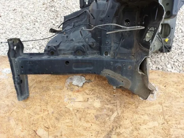 Longarina Dianteira Direita Kia OE OEM 1 image 9