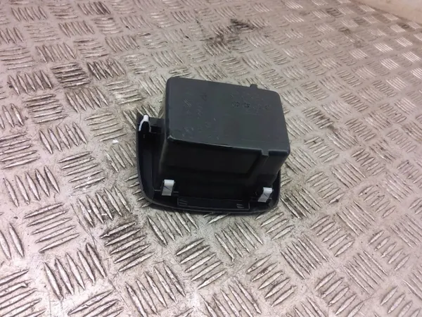Cendrier tableau de bord Mazda CX-3 2018 OEM da6t64471 image 4