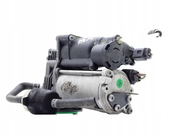 OEM P3258 Luchtveringcompressor voor Mercedes ML image 3