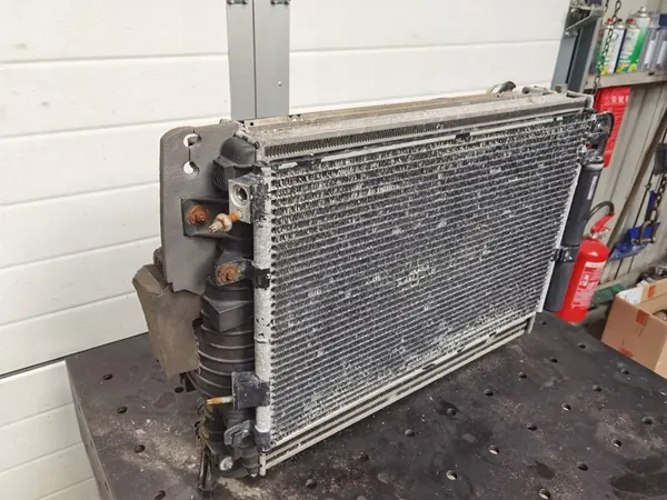 JAGUAR XF X250 2.2 D - conjunto de radiadores completo image 2