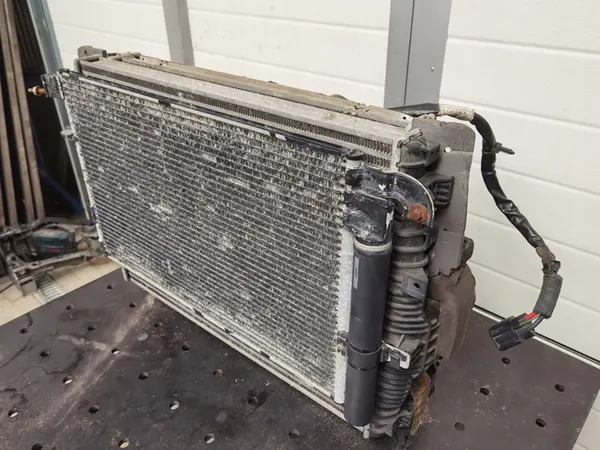 JAGUAR XF X250 2.2 D - conjunto de radiadores completo image 5